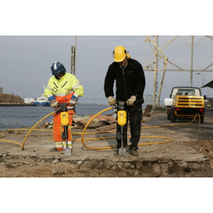 Atlas Copco pneumatski čekići za lakše i brže raščišćavanje terena